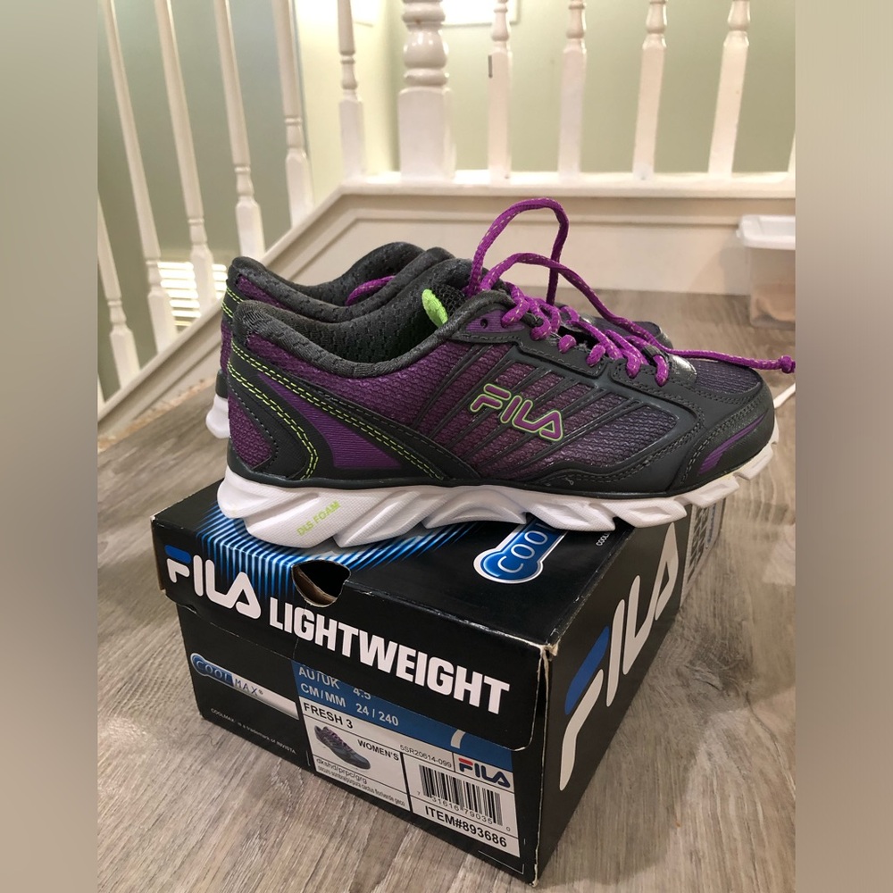 Fila lifgtweight cool max shoes size 7